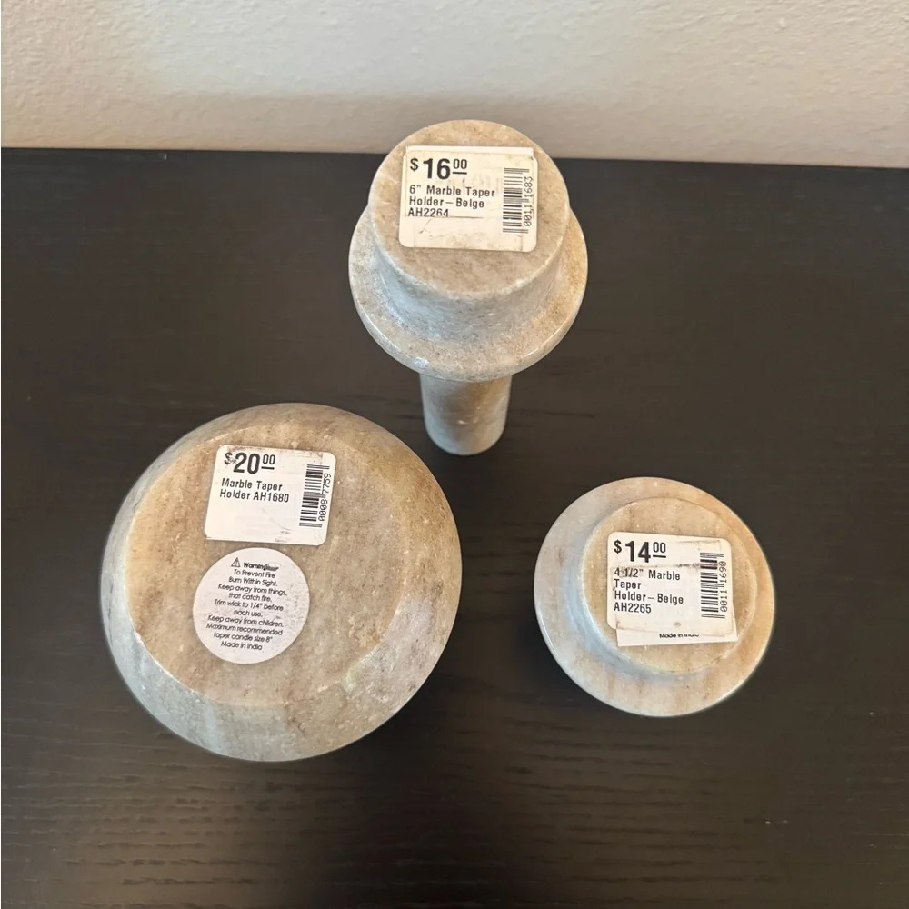 Elegant Tan Marble Candleholders - Picture 6 of 6